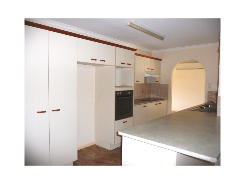 15 Marlin Way, Tin Can Bay QLD 4580