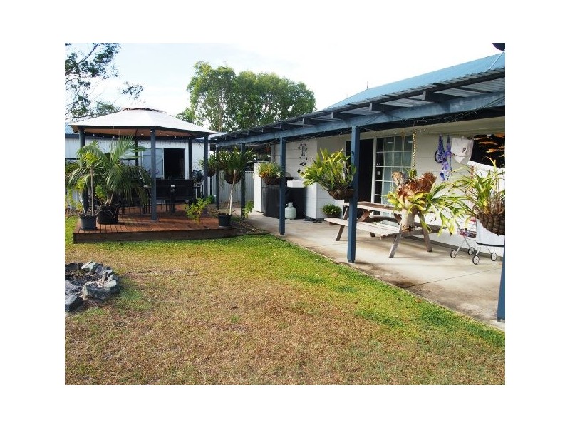 154 Investigator Ave, Cooloola Cove QLD 4580