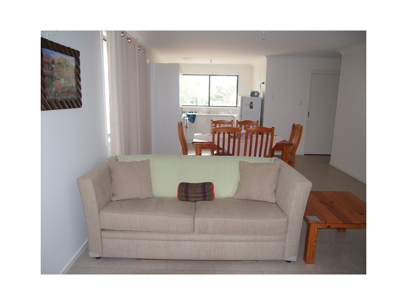 4 Ark Royal Drive, Cooloola Cove QLD 4580