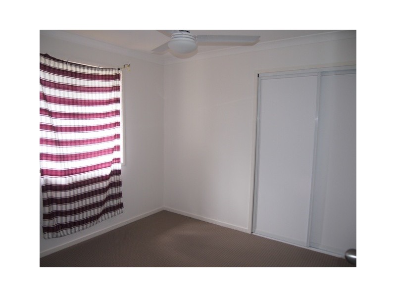 4 Ark Royal Drive, Cooloola Cove QLD 4580