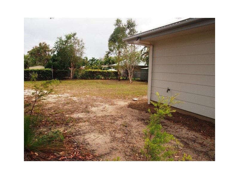 4 Ark Royal Drive, Cooloola Cove QLD 4580