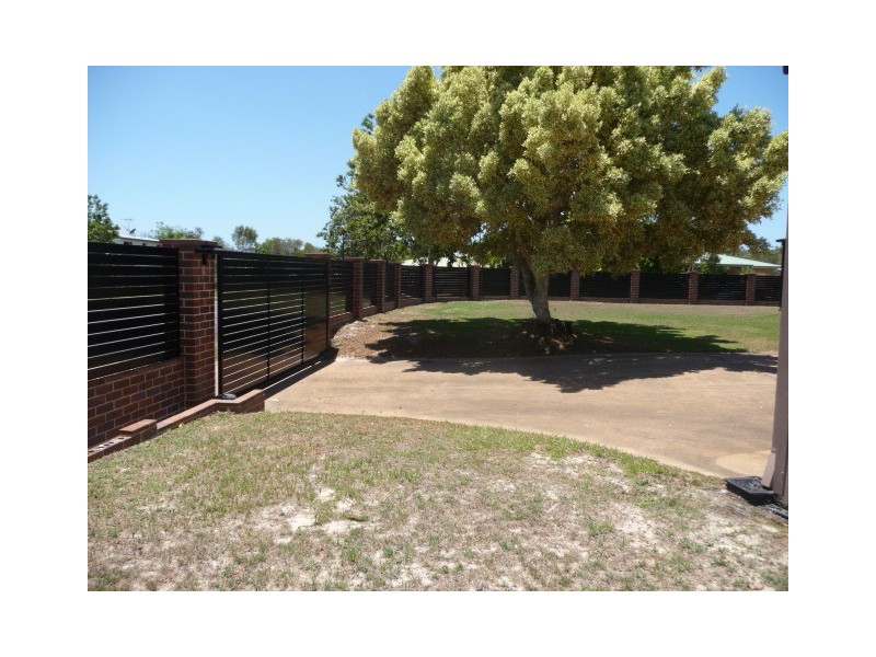 1 Orchid Ct, Tin Can Bay QLD 4580