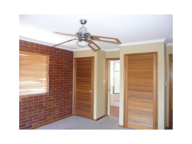 1 Orchid Ct, Tin Can Bay QLD 4580