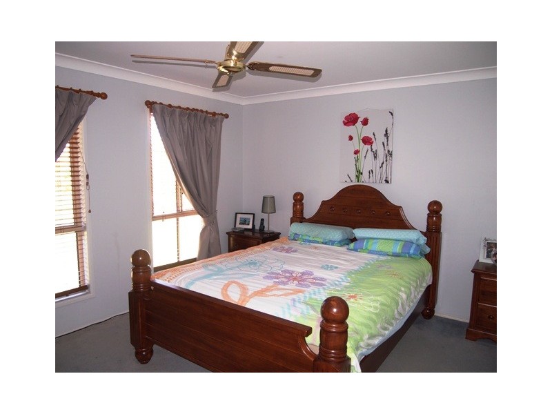 96 Bayside Road, Cooloola Cove QLD 4580