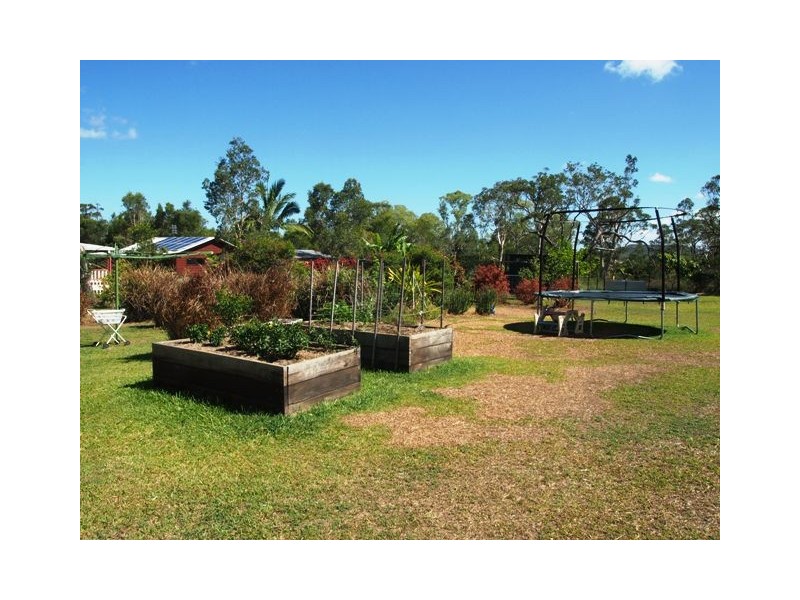 96 Bayside Road, Cooloola Cove QLD 4580