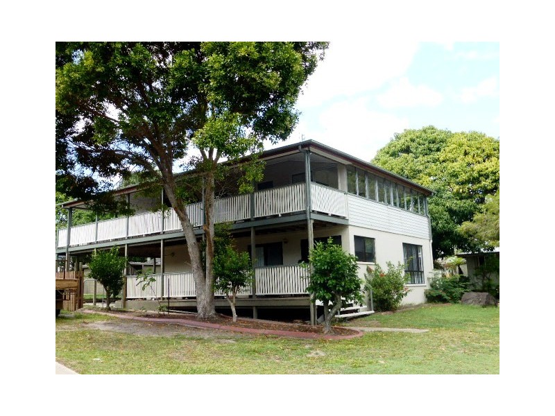 14 Oyster Parade, Tin Can Bay QLD 4580