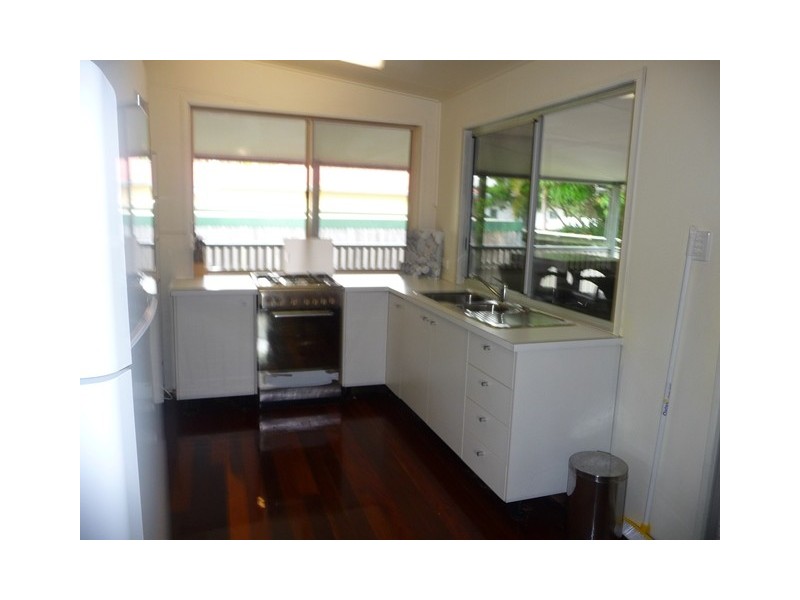 14 Oyster Parade, Tin Can Bay QLD 4580