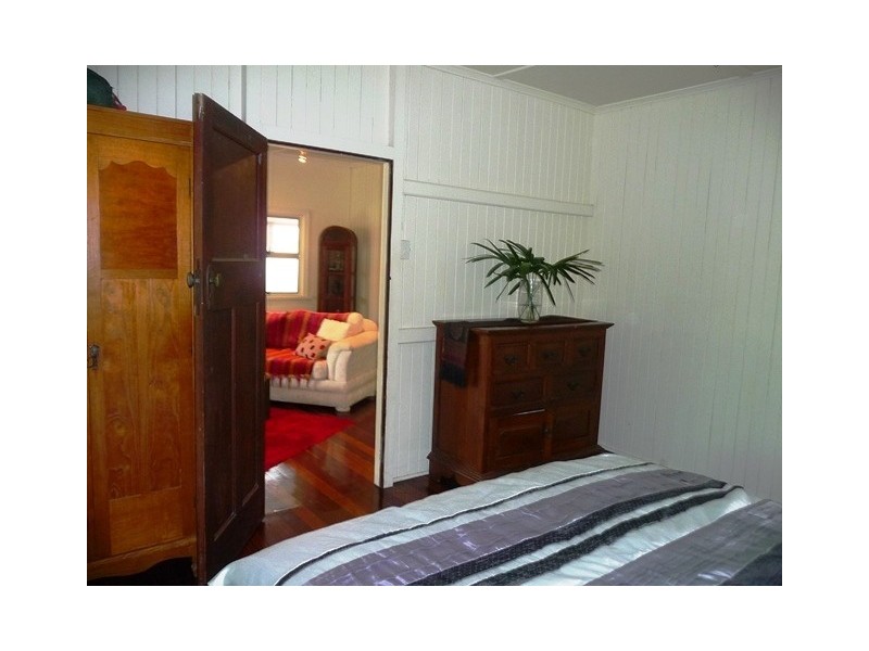 14 Oyster Parade, Tin Can Bay QLD 4580