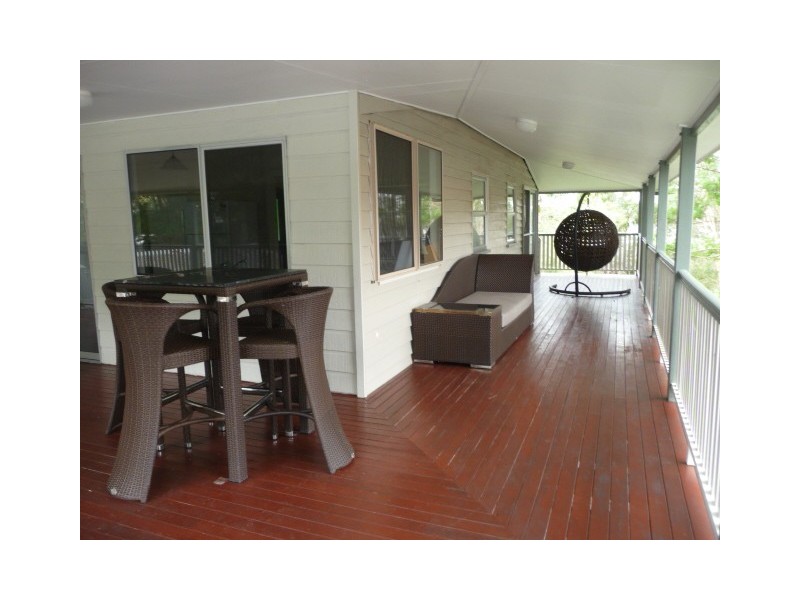 14 Oyster Parade, Tin Can Bay QLD 4580