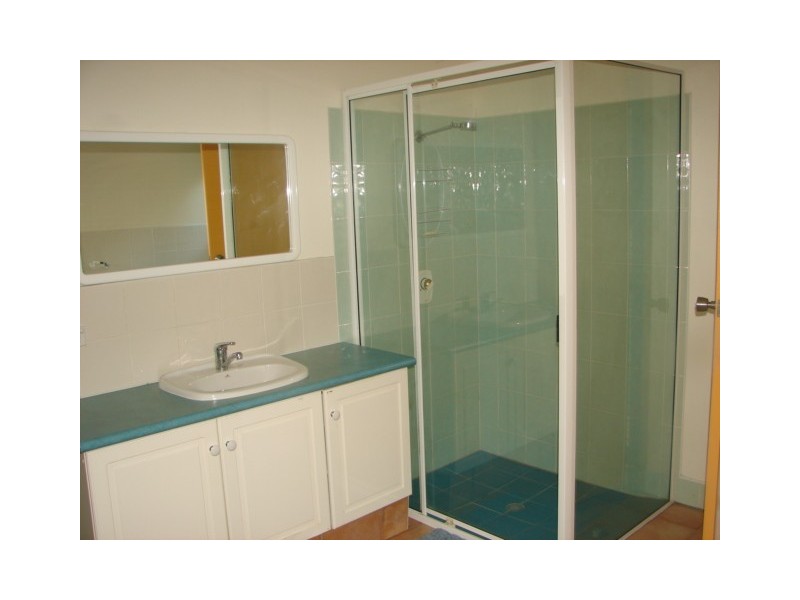 4 Squire Street, Tin Can Bay QLD 4580