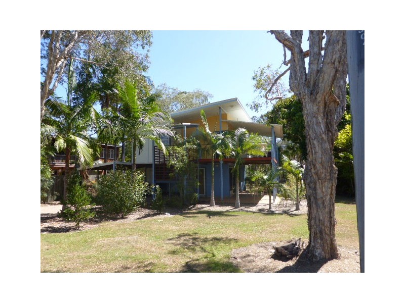 4 Squire Street, Tin Can Bay QLD 4580