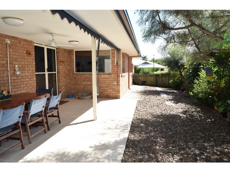 24 Acacia Crescent, Tin Can Bay QLD 4580