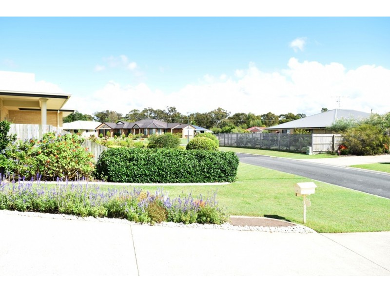 24 Acacia Crescent, Tin Can Bay QLD 4580