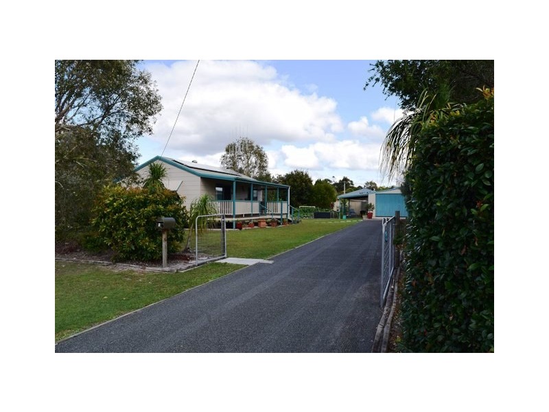 6 Victory Court, Cooloola Cove QLD 4580