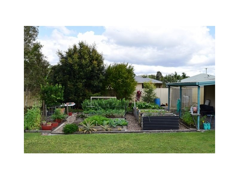 6 Victory Court, Cooloola Cove QLD 4580