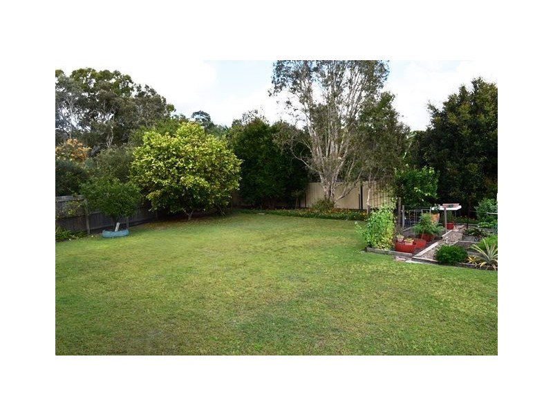 6 Victory Court, Cooloola Cove QLD 4580