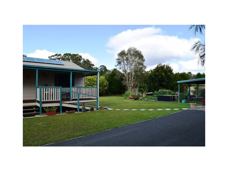 6 Victory Court, Cooloola Cove QLD 4580