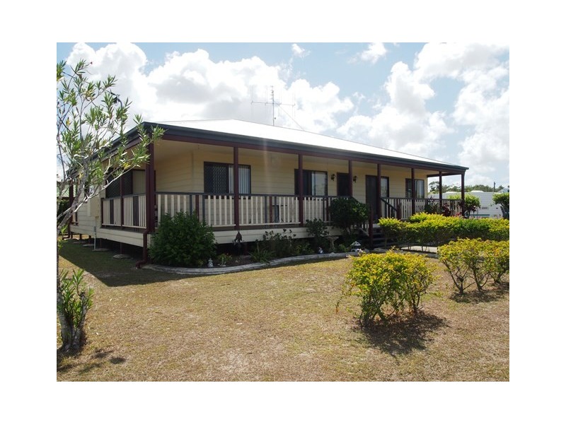 1 Batavia Court, Cooloola Cove QLD 4580