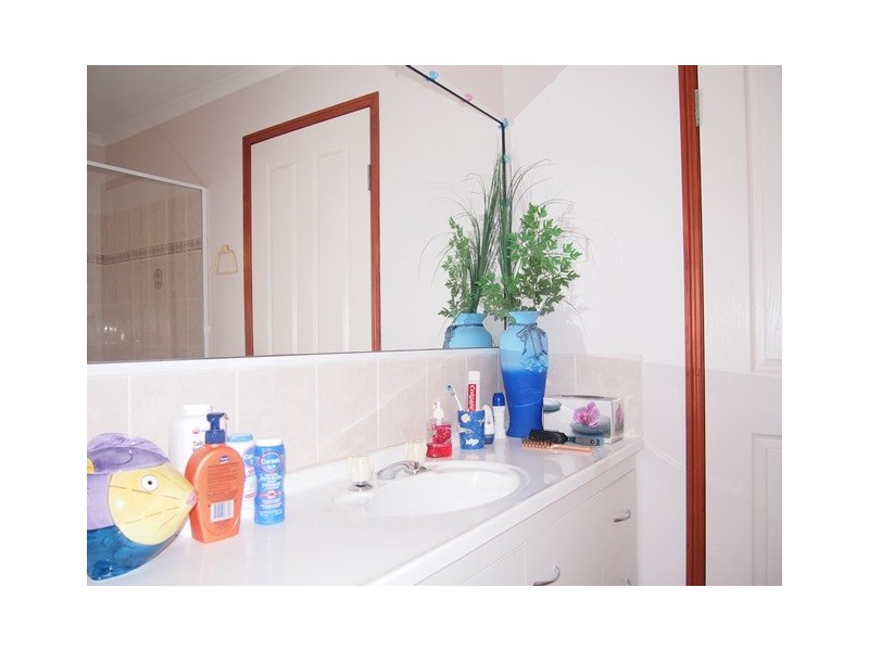 1 Batavia Court, Cooloola Cove QLD 4580