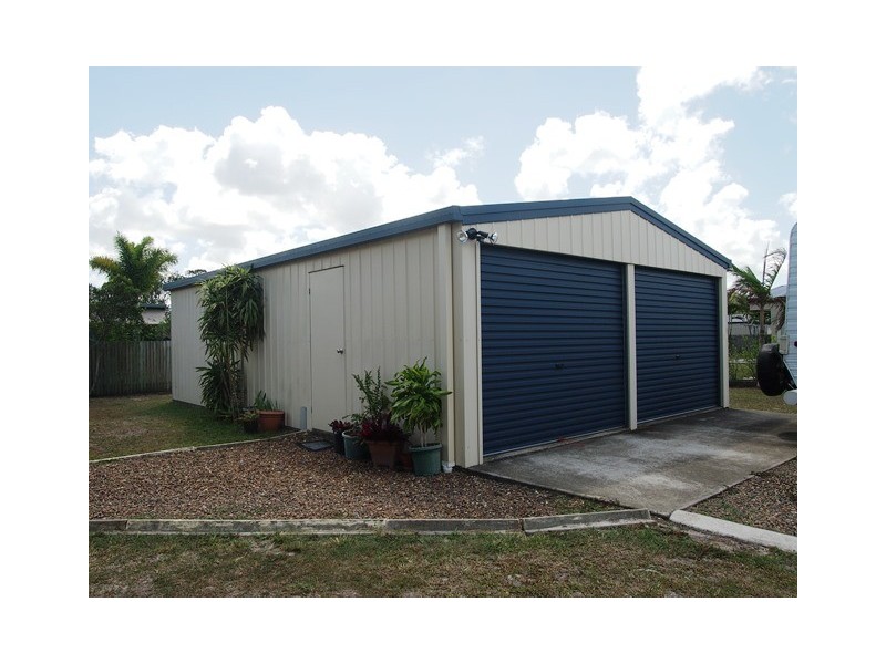 1 Batavia Court, Cooloola Cove QLD 4580