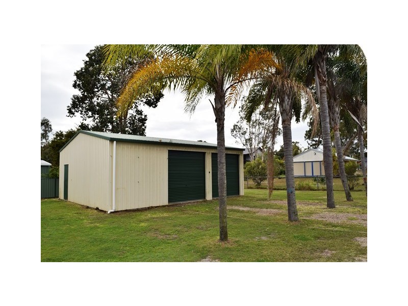 2 Essex Court, Cooloola Cove QLD 4580