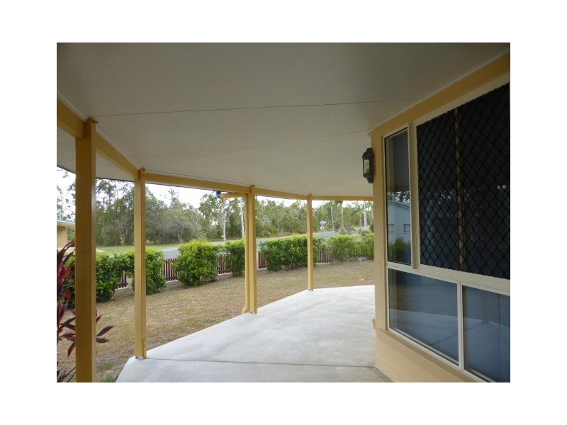 111 Emperor Street, Tin Can Bay QLD 4580