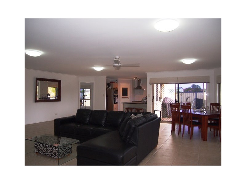12 Capstan Court, Cooloola Cove QLD 4580