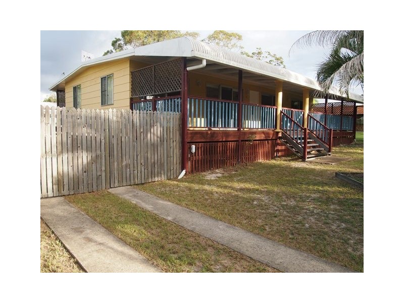 4 Beagle Avenue, Cooloola Cove QLD 4580