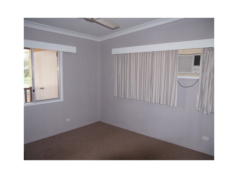 4 Beagle Avenue, Cooloola Cove QLD 4580