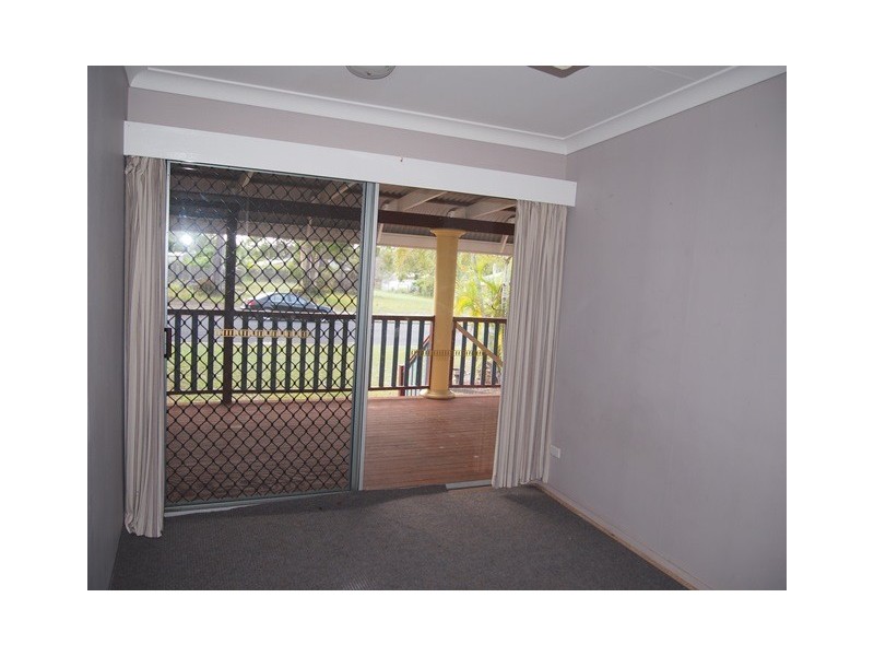 4 Beagle Avenue, Cooloola Cove QLD 4580