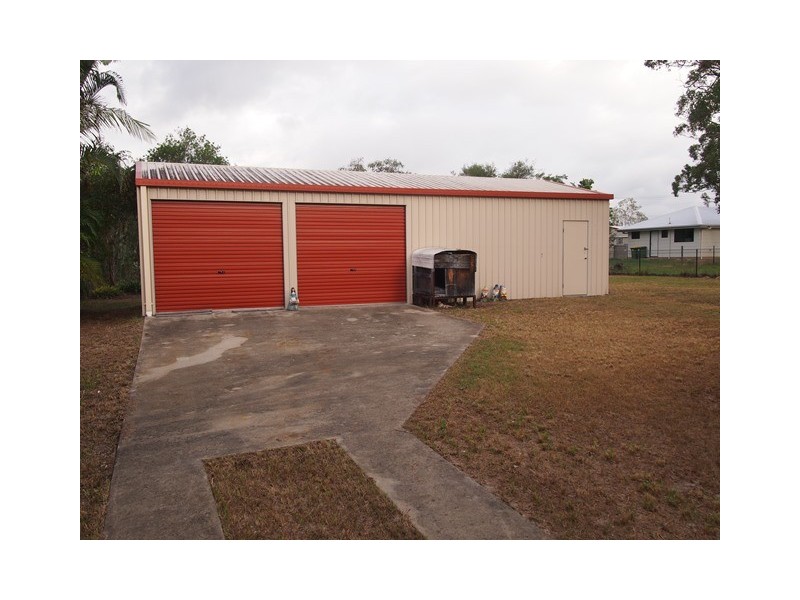 4 Beagle Avenue, Cooloola Cove QLD 4580