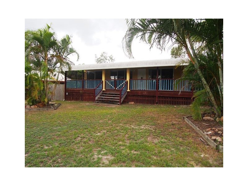 4 Beagle Avenue, Cooloola Cove QLD 4580