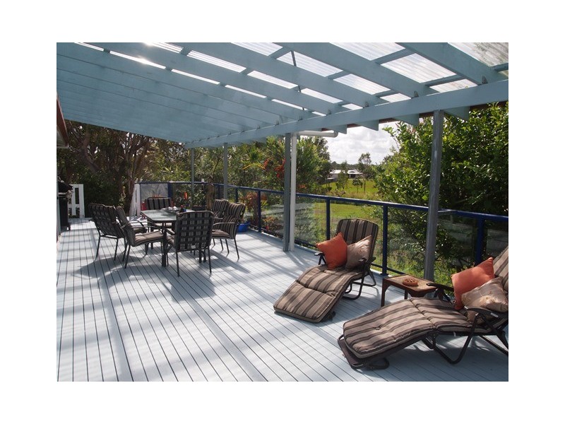 69 Investigator Avenue, Cooloola Cove QLD 4580
