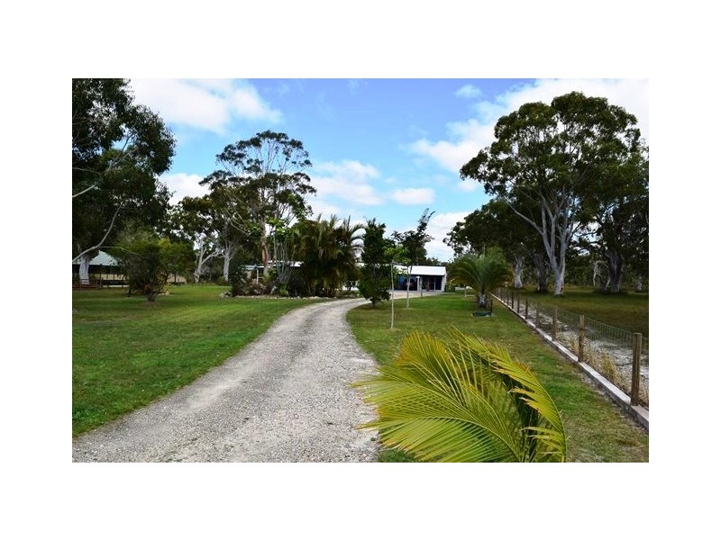 12 Waratah Drive, Cooloola Cove QLD 4580