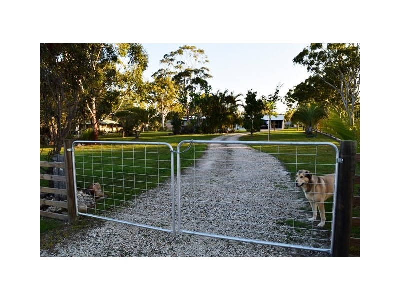 12 Waratah Drive, Cooloola Cove QLD 4580