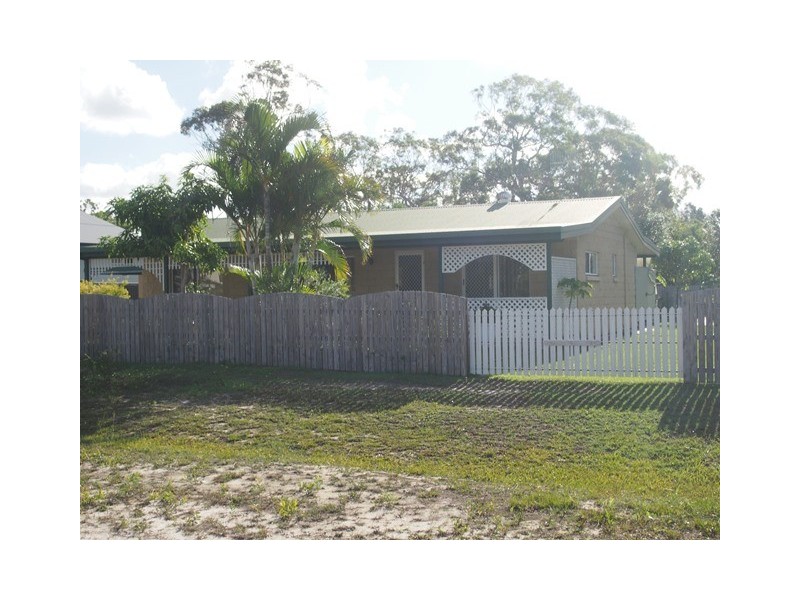 180 Queen Elizabeth Drive, Cooloola Cove QLD 4580