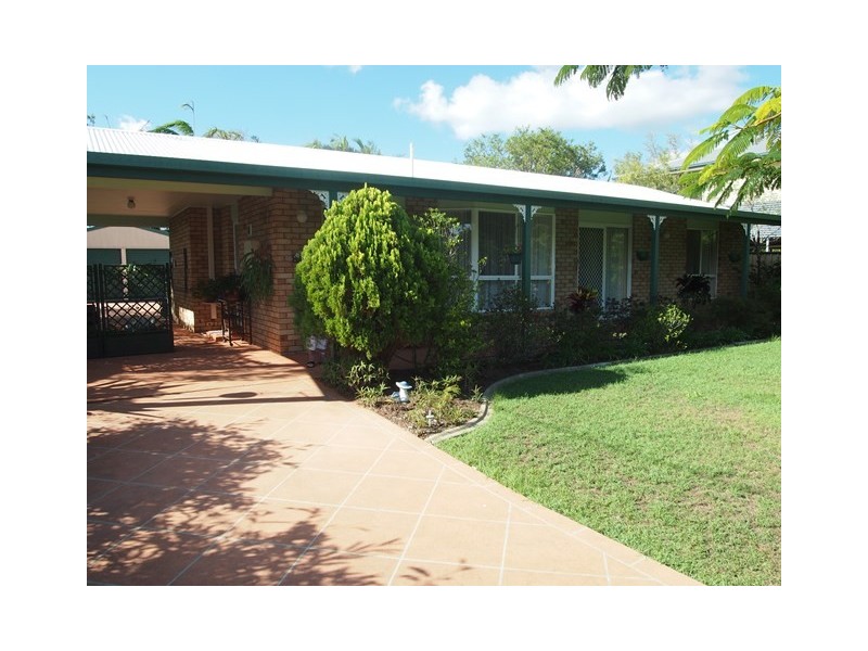 13 Bass Street, Tin Can Bay QLD 4580