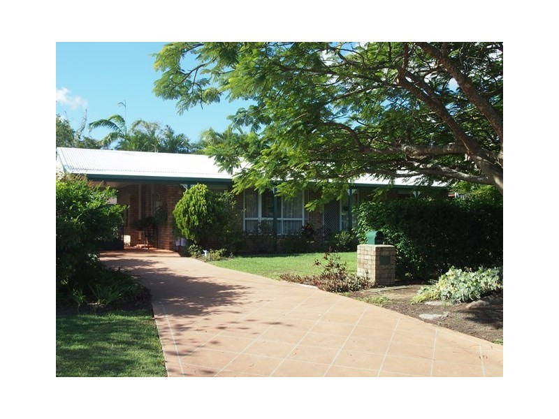 13 Bass Street, Tin Can Bay QLD 4580