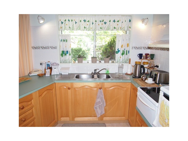 13 Bass Street, Tin Can Bay QLD 4580