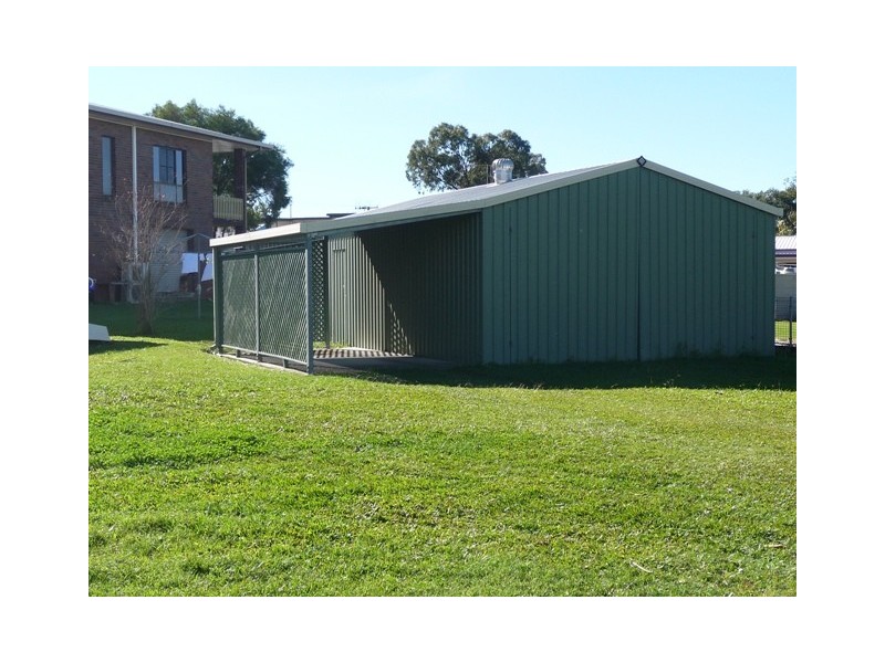8 Parrot Street, Tin Can Bay QLD 4580