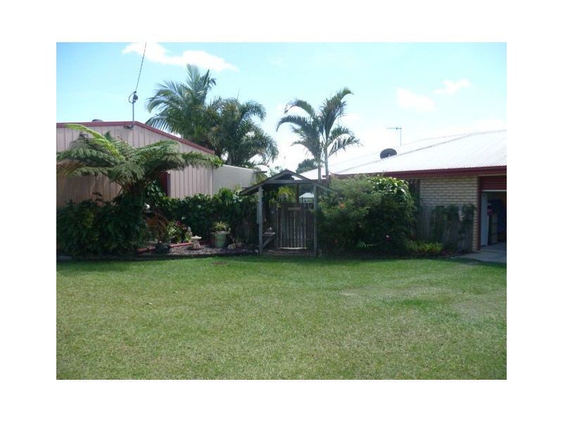 64 Nautilus Dr, Cooloola Cove QLD 4580