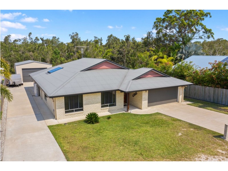 33 Summer Way, Tin Can Bay QLD 4580