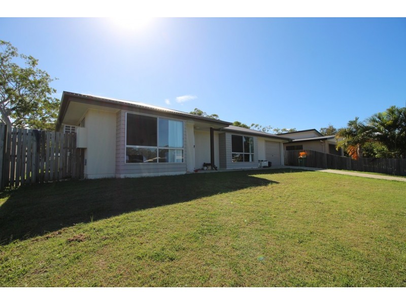 17 Habitat Circuit, Cooloola Cove QLD 4580