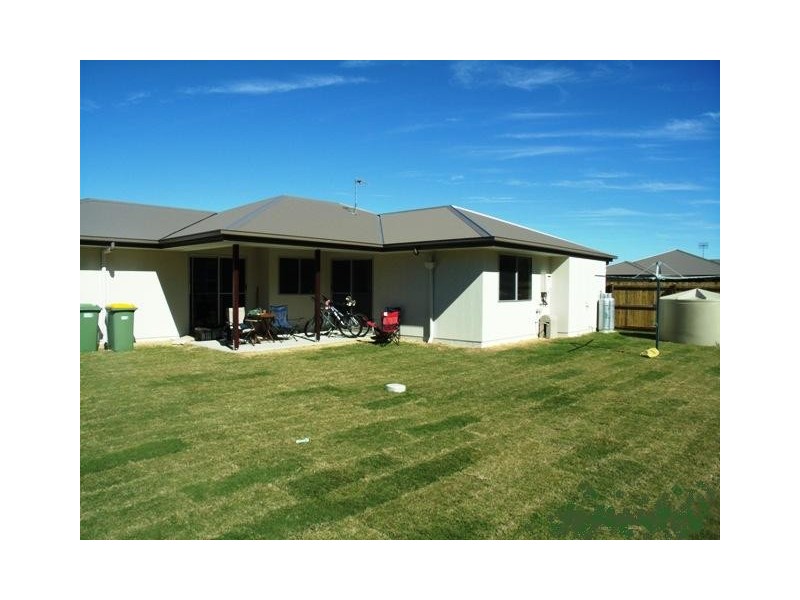 17 Habitat Circuit, Cooloola Cove QLD 4580