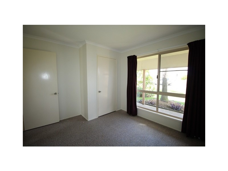 13 Canberra Avenue, Cooloola Cove QLD 4580