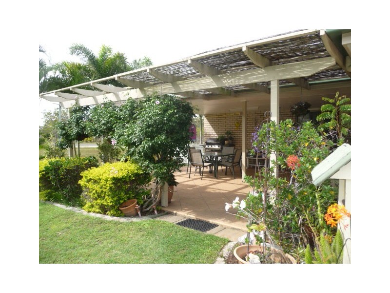 194 Queen Elizabeth Dr, Cooloola Cove QLD 4580