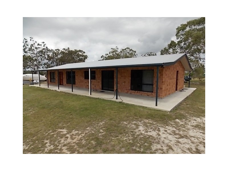 16 Atlantis Avenue, Cooloola Cove QLD 4580