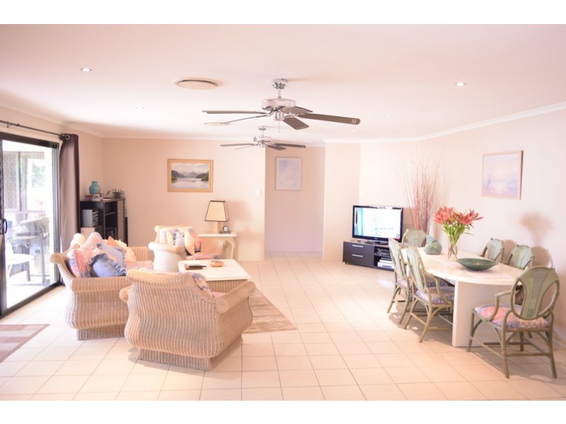 3 Vanguard Ct, Cooloola Cove QLD 4580