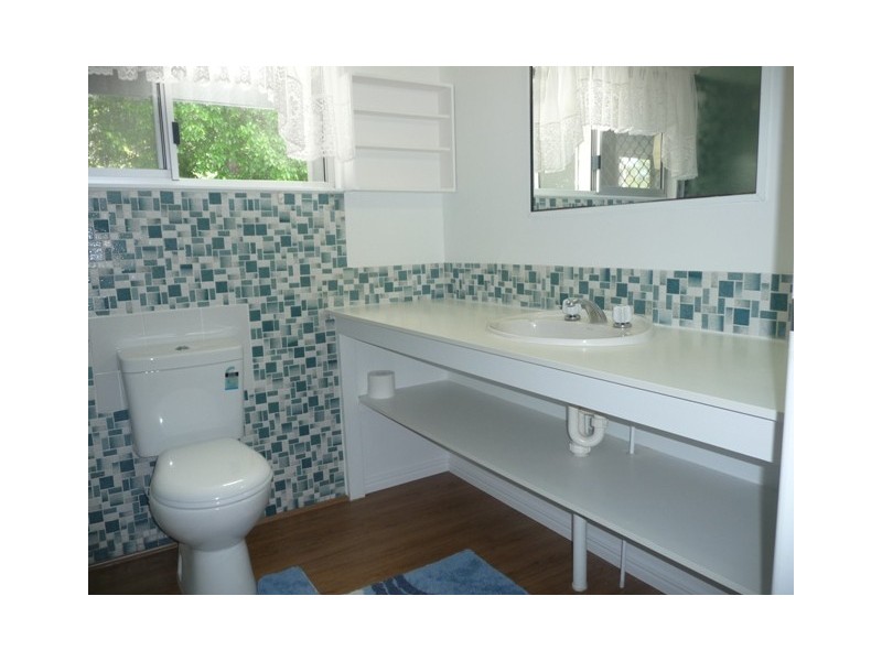 18 Investigator Ave, Cooloola Cove QLD 4580