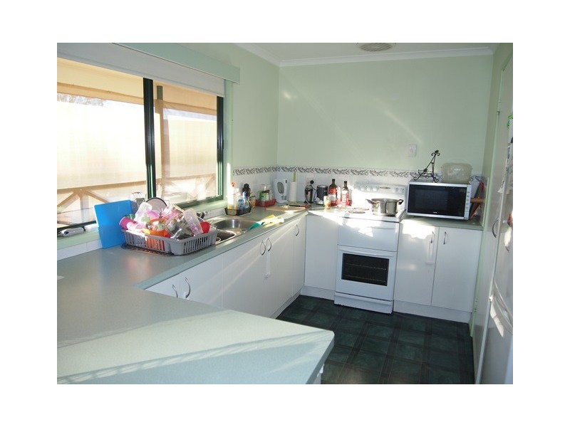 8 Gypsy Court, Cooloola Cove QLD 4580